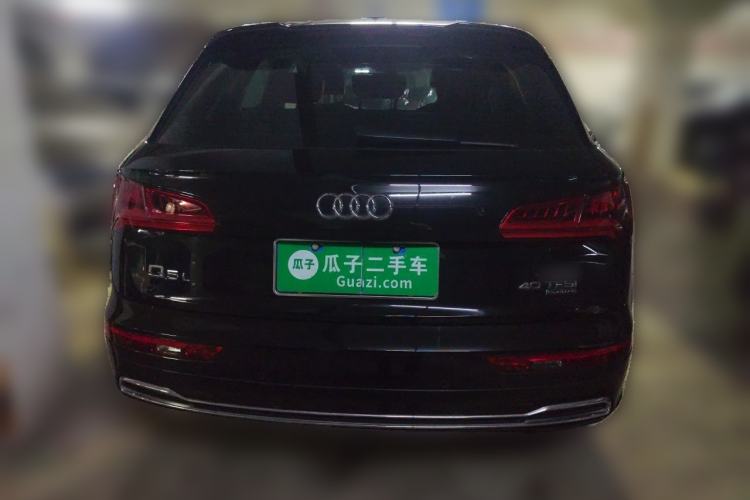 Used Audi Q5L 2018 40 TFSI Prestige Fashion Edition China VI Rear