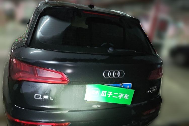 Used Audi Q5L 2018 40 TFSI Prestige Fashion Edition China VI Rear