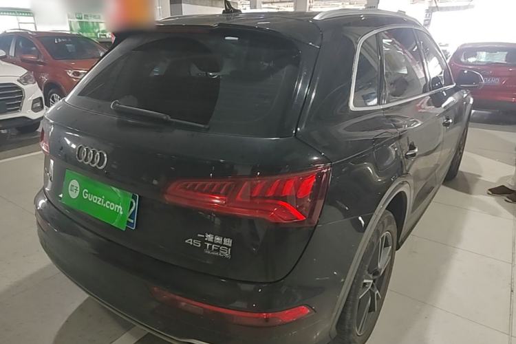 Used Audi Q5L 2018 45 TFSI Prestige Fashion Edition China VI Emission Standard Rear Right 45 Deg