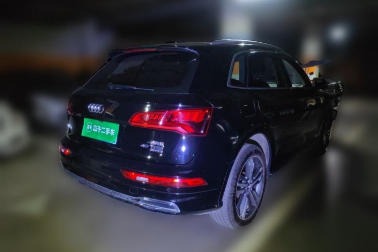 Used Audi Q5L 2018 40 TFSI Prestige Fashion Edition China VI Rear Right 45 Deg