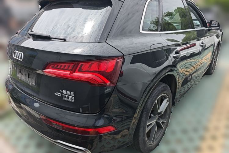 Used Audi Q5L 2018 40 TFSI Prestige Fashion Edition China VI Rear Right 45 Deg