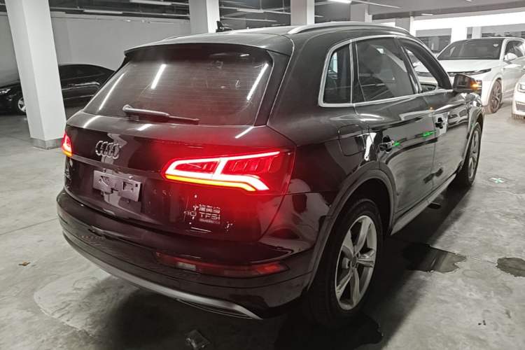 Used Audi Q5L 2018 40 TFSI Prestige Edition China V Rear Right 45 Deg
