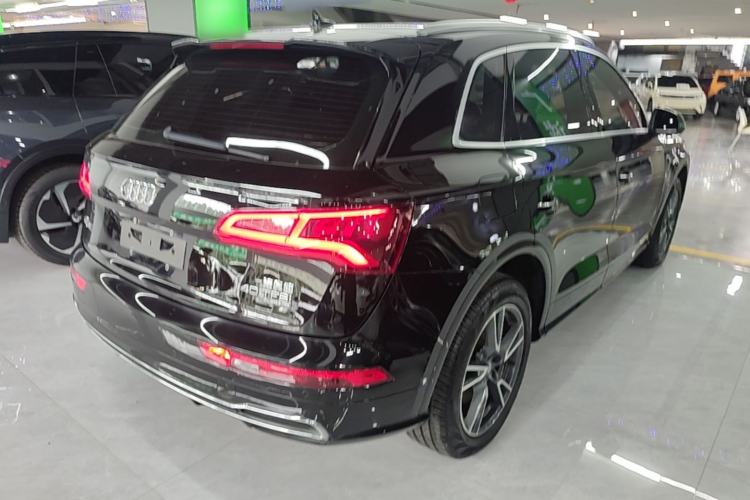Used Audi Q5L 2018 40 TFSI Prestige Fashion Edition China VI Rear Right 45 Deg