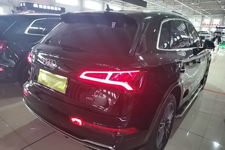 Used Audi Q5L 2018 45 TFSI Prestige Fashion Edition China V Emission Standard Rear Right 45 Deg