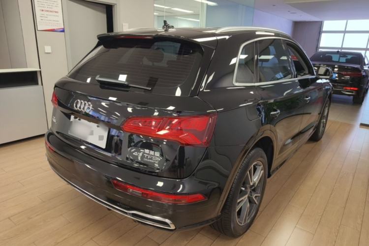 Used Audi Q5L 2018 40 TFSI Prestige Fashion Edition China VI Rear Right 45 Deg