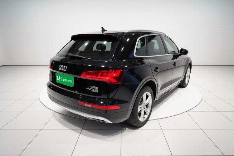Used Audi Q5L 2018 40 TFSI Prestige Edition China VI Emission Standard Rear Right 45 Deg
