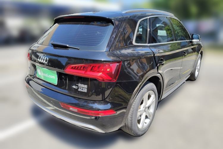 Used Audi Q5L 2018 40 TFSI Prestige Edition China VI Emission Standard Rear Right 45 Deg