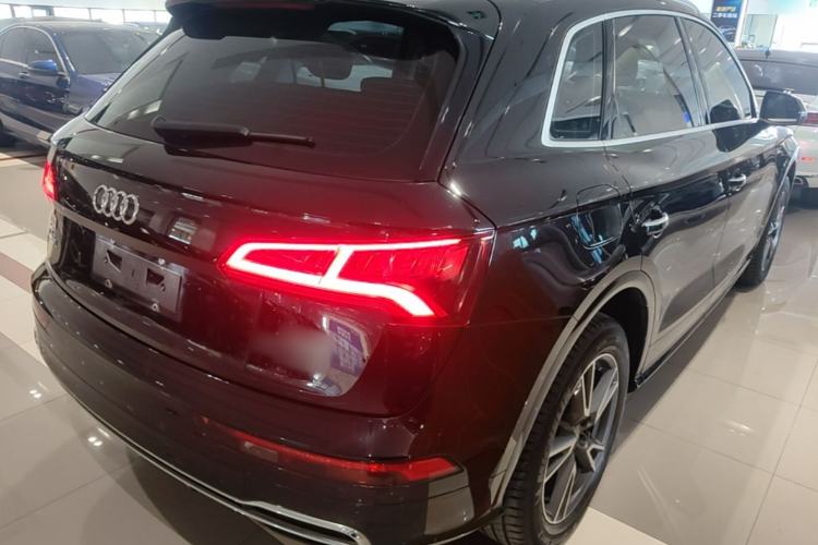 Used Audi Q5L 2018 40 TFSI Prestige Fashion Edition China VI Rear Right 45 Deg