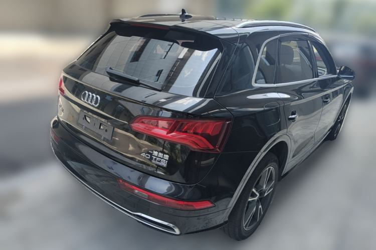 Used Audi Q5L 2018 40 TFSI Prestige Fashion Edition China VI Rear Right 45 Deg