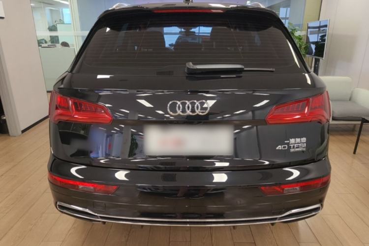 Used Audi Q5L 2018 40 TFSI Prestige Fashion Edition China VI Rear