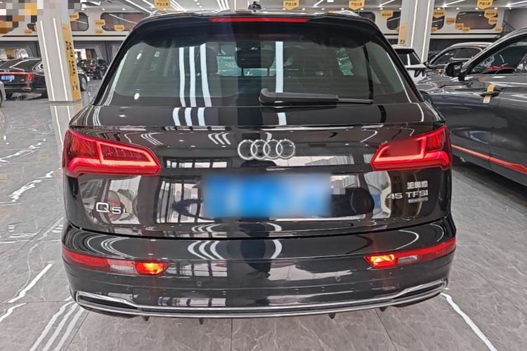 Used Audi Q5L 2018 45 TFSI Prestige Fashion Edition China VI Emission Standard Rear
