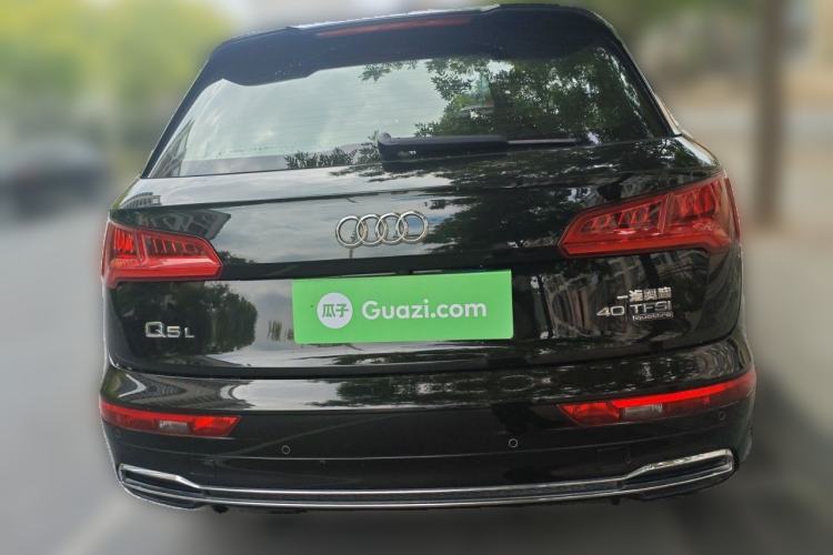 Used Audi Q5L 2018 40 TFSI Prestige Fashion Edition China VI Rear