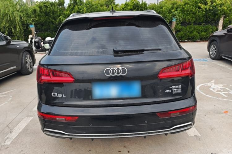 Used Audi Q5L 2018 40 TFSI Prestige Fashion Edition China VI Rear
