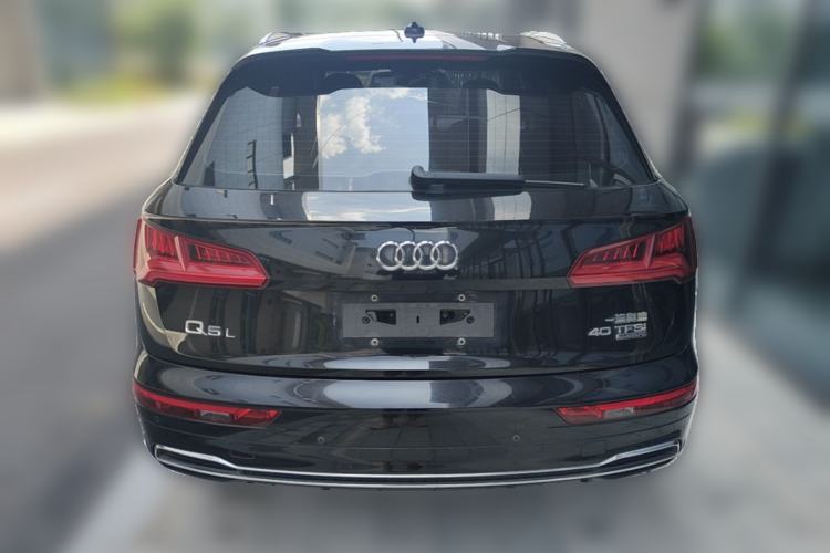 Used Audi Q5L 2018 40 TFSI Prestige Fashion Edition China VI Rear