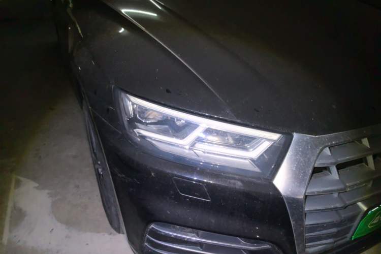 Used Audi Q5L 2018 40 TFSI Prestige Fashion Edition China VI Right Front Headlight