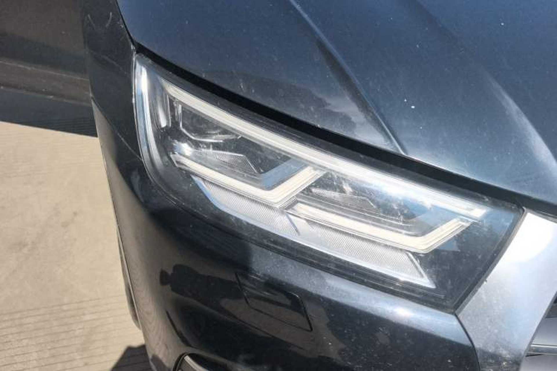 Used Audi Q5L 2018 40 TFSI Prestige Fashion Edition China V Right Front Headlight