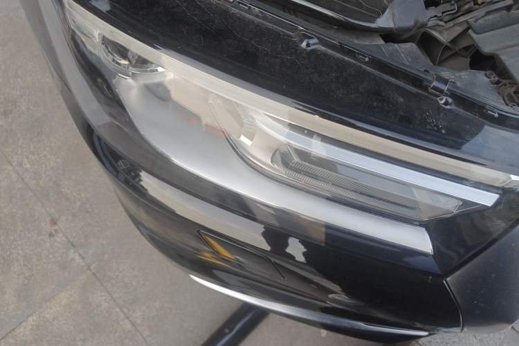 Used Audi Q5L 2018 40 TFSI Prestige Edition China V Right Front Headlight