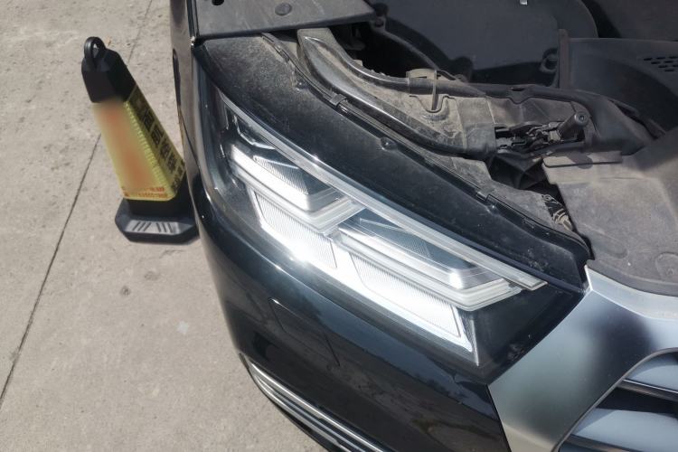 Used Audi Q5L 2018 45 TFSI Prestige Fashion Edition China VI Emission Standard Right Front Headlight