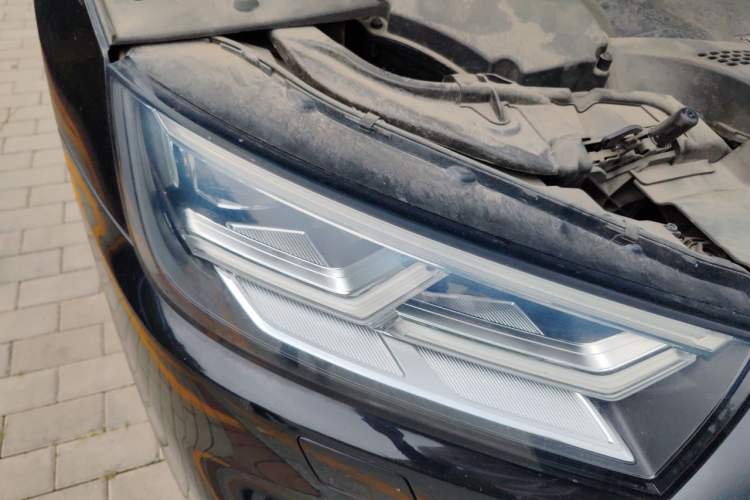 Used Audi Q5L 2018 40 TFSI Prestige Fashion Edition China V Right Front Headlight