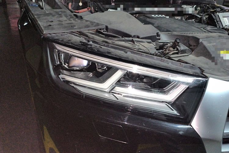 Used Audi Q5L 2018 40 TFSI Prestige Fashion Edition China V Right Front Headlight