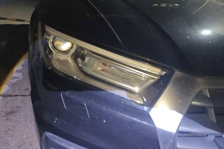 Used Audi Q5L 2018 40 TFSI Prestige Edition China V Right Front Headlight