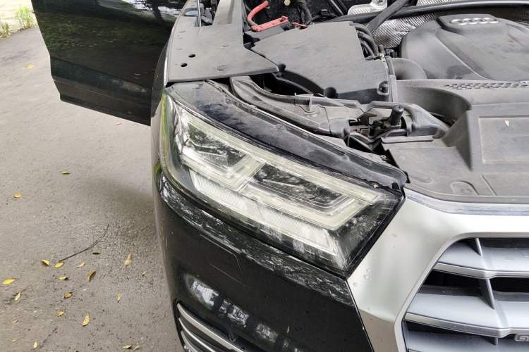Used Audi Q5L 2018 40 TFSI Prestige Fashion Edition China V Right Front Headlight