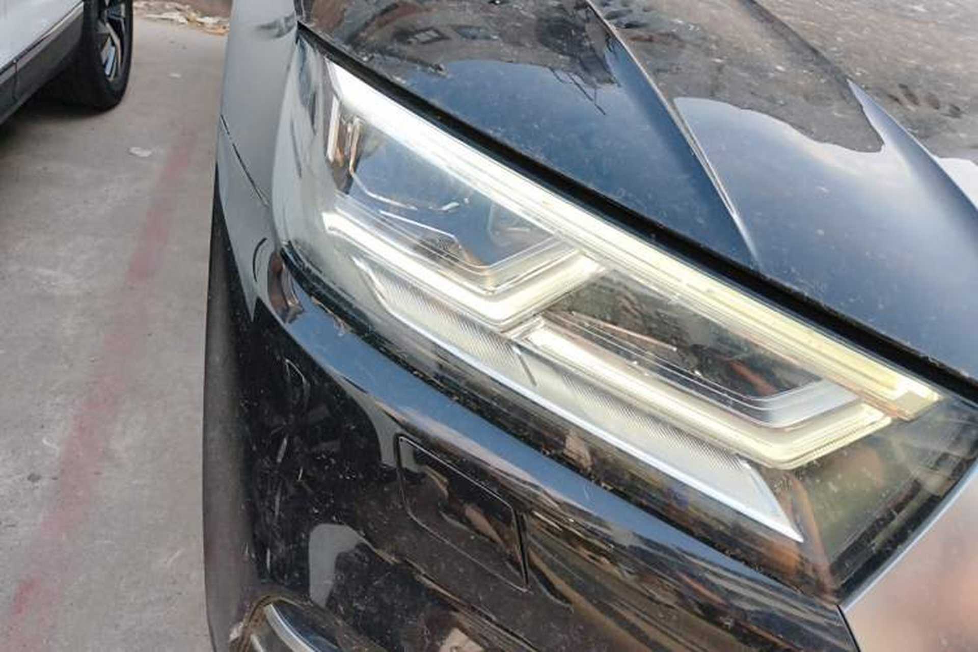 Used Audi Q5L 2018 40 TFSI Prestige Fashion Edition China VI Right Front Headlight
