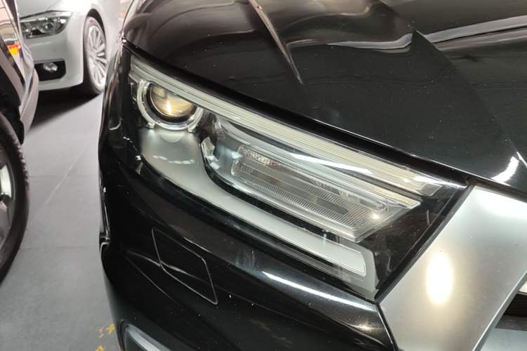 Used Audi Q5L 2018 40 TFSI Prestige Edition China V Right Front Headlight