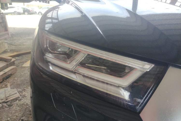 Used Audi Q5L 2018 40 TFSI Prestige Fashion Edition China VI Right Front Headlight