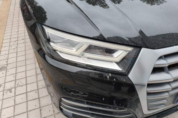 Used Audi Q5L 2018 40 TFSI Prestige Fashion Edition China VI Right Front Headlight