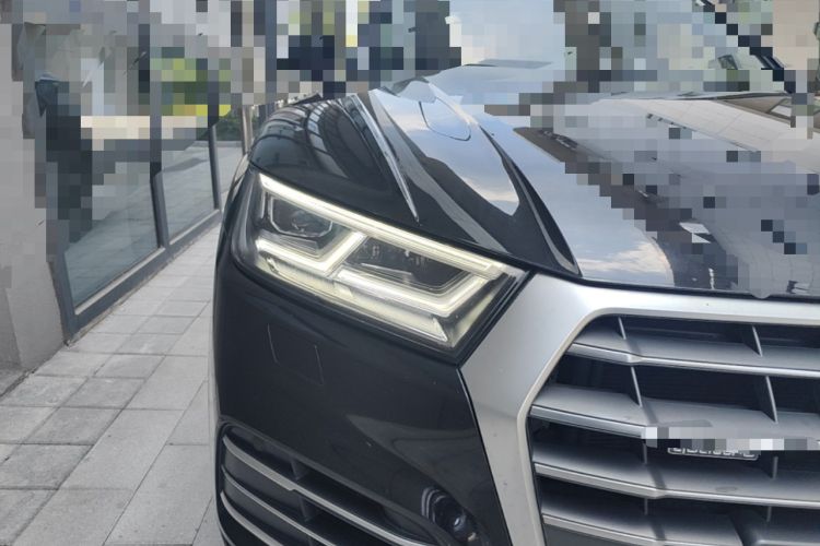 Used Audi Q5L 2018 40 TFSI Prestige Fashion Edition China VI Right Front Headlight