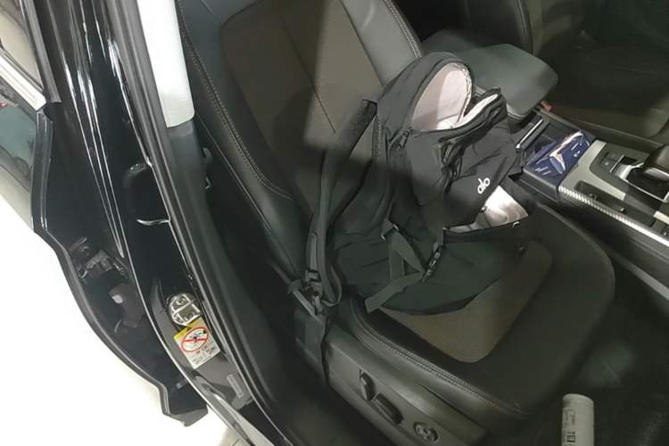 Used Audi Q5L 2018 45 TFSI Prestige Fashion Edition China VI Emission Standard Right Front Seat