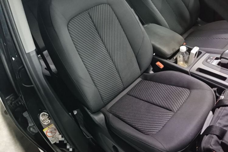 Used Audi Q5L 2018 40 TFSI Prestige Edition China V Right Front Seat