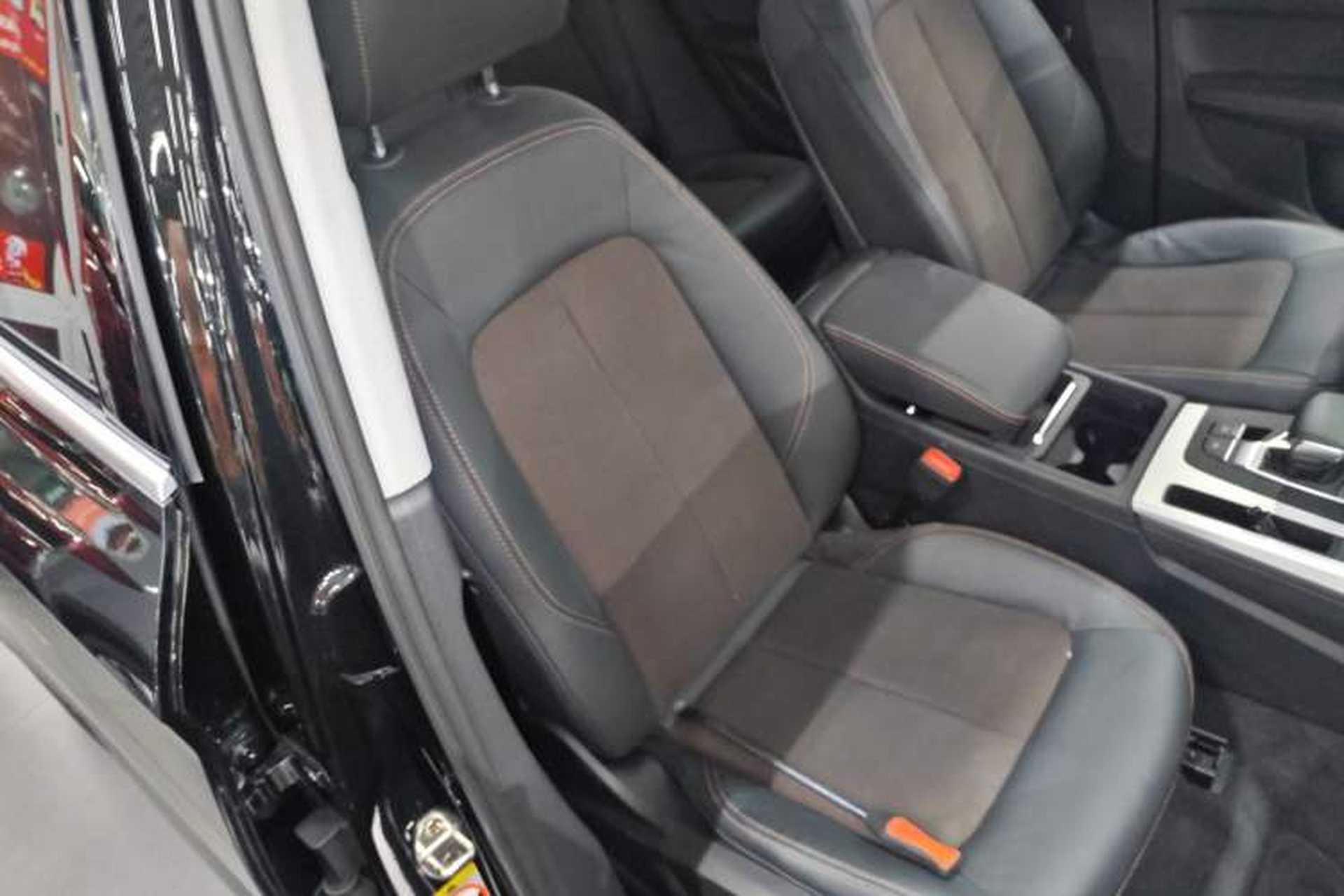 Used Audi Q5L 2018 40 TFSI Prestige Fashion Edition China VI Right Front Seat