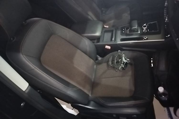 Used Audi Q5L 2018 45 TFSI Prestige Fashion Edition China V Emission Standard Right Front Seat