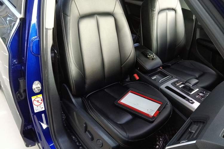 Used Audi Q5L 2018 40 TFSI Prestige Fashion Edition China V Right Front Seat