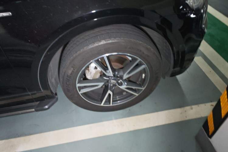 Used Audi Q5L 2018 40 TFSI Prestige Fashion Edition China V Right Front Wheel Hub