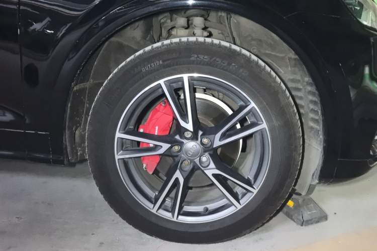 Used Audi Q5L 2018 45 TFSI Prestige Fashion Edition China VI Emission Standard Right Front Wheel Hub