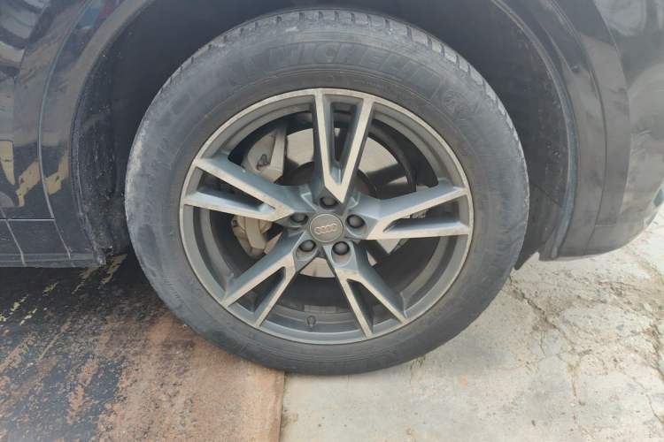 Used Audi Q5L 2018 40 TFSI Prestige Fashion Edition China V Right Front Wheel Hub