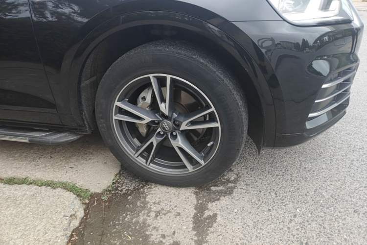 Used Audi Q5L 2018 40 TFSI Prestige Fashion Edition China VI Right Front Wheel Hub
