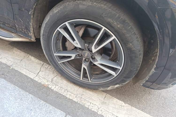 Used Audi Q5L 2018 40 TFSI Prestige Fashion Edition China V Right Front Wheel Hub