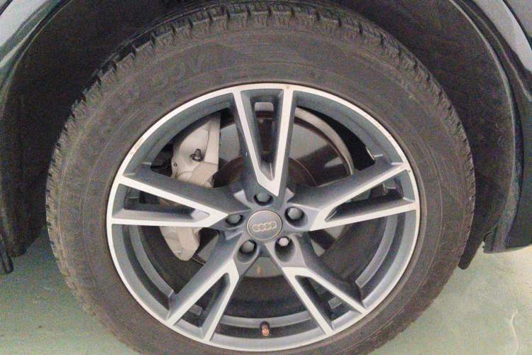 Used Audi Q5L 2018 40 TFSI Prestige Fashion Edition China V Right Front Wheel Hub