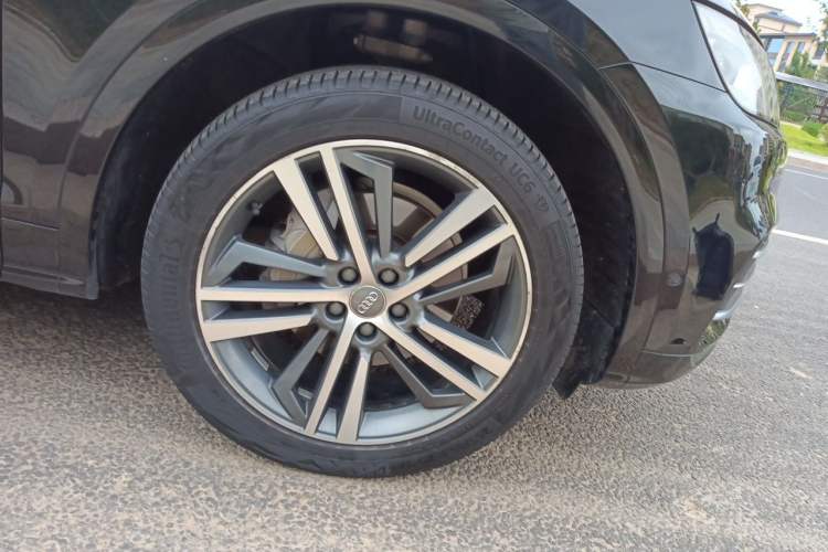 Used Audi Q5L 2018 40 TFSI Prestige Fashion Edition China VI Right Front Wheel Hub