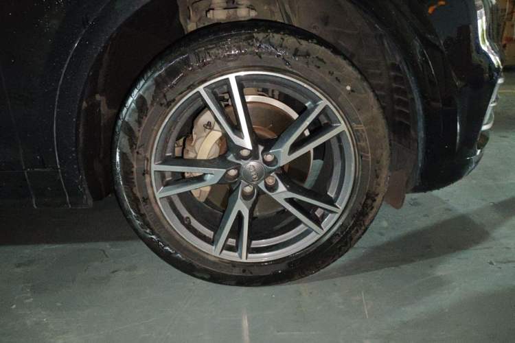 Used Audi Q5L 2018 40 TFSI Prestige Fashion Edition China V Right Front Wheel Hub