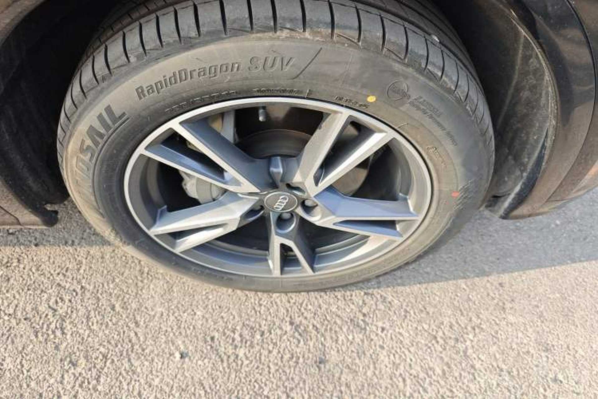 Used Audi Q5L 2018 40 TFSI Prestige Fashion Edition China VI Right Front Wheel Hub