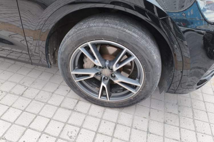 Used Audi Q5L 2018 40 TFSI Prestige Fashion Edition China VI Right Front Wheel Hub