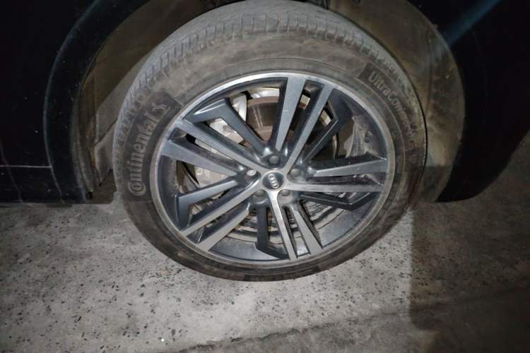 Used Audi Q5L 2018 40 TFSI Prestige Fashion Edition China V Right Front Wheel Hub