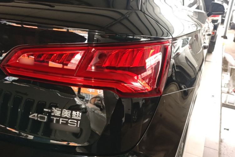 Used Audi Q5L 2018 40 TFSI Prestige Fashion Edition China VI Right Rear Taillight