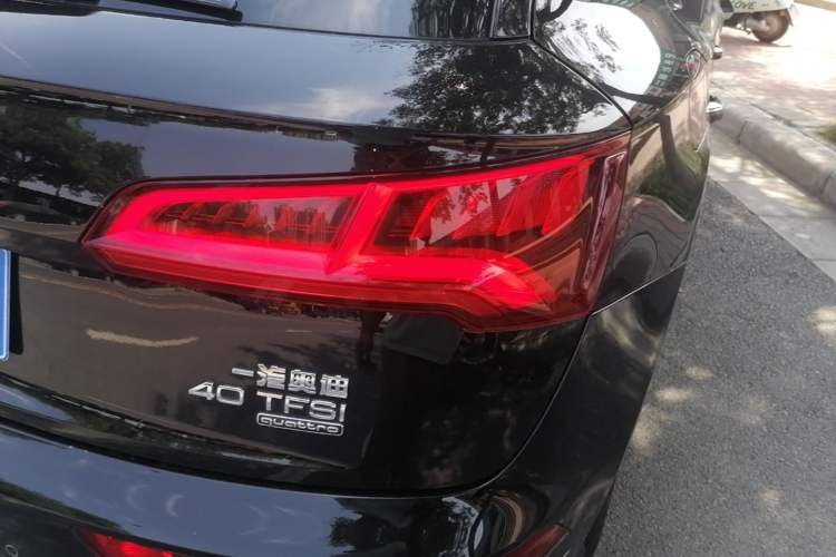Used Audi Q5L 2018 40 TFSI Prestige Fashion Edition China V Right Rear Taillight