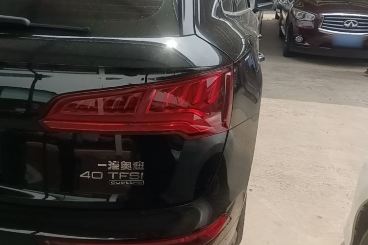 Used Audi Q5L 2018 40 TFSI Prestige Fashion Edition China VI Right Rear Taillight